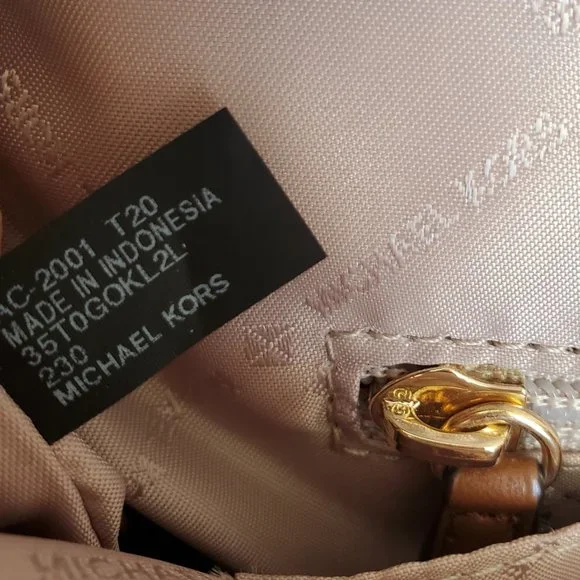 NWOT MICHAEL KORS BROOKE Satchel Handbag Tan Pebbled Leather Medium Shoulder Bag - Picture 10 of 11